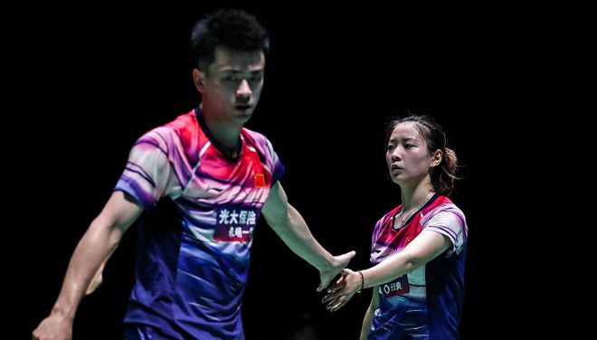 泰国队鏖战印尼队,辛杜统治全场 泰国队鏖战印尼队,辛杜统治全场