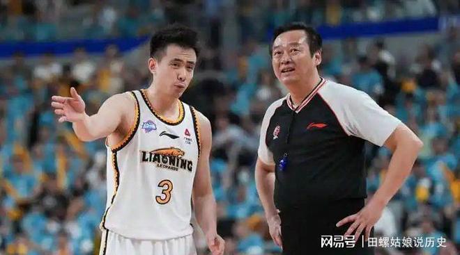 深圳队力克青岛队，赵继伟高光表现