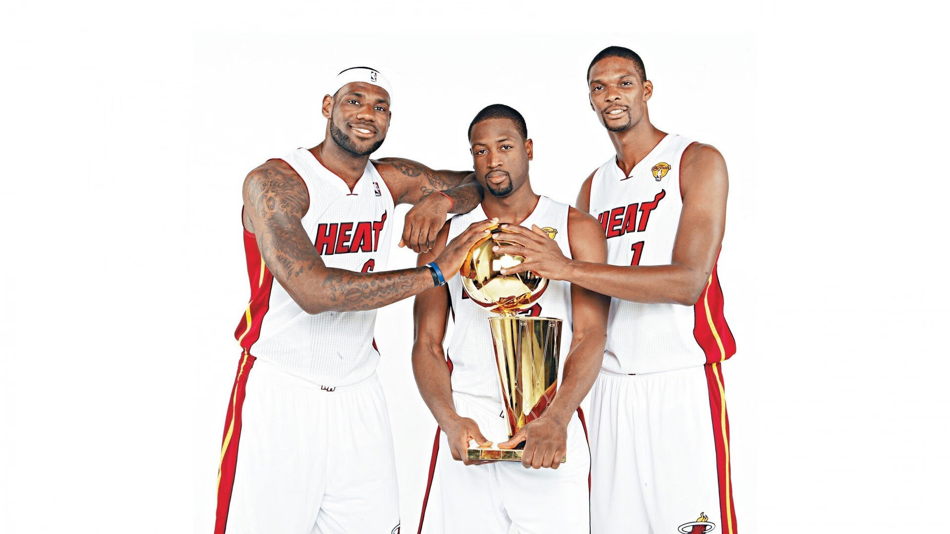 当蓝黑军团遭遇红牛铁蹄,C罗式关键先生决定欧冠命运