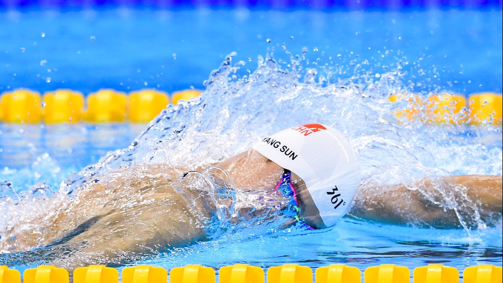 雷速体育直播官网-石宇奇领军上演惊天逆转，泰国队绝境翻盘马来西亚队